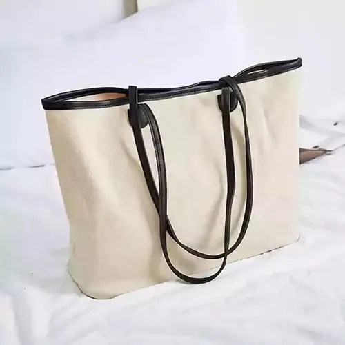 stylish-canvas-tote-bag-for-casual-use